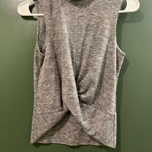 Twist-Front Sleeveless Tank Top in Heather Gray